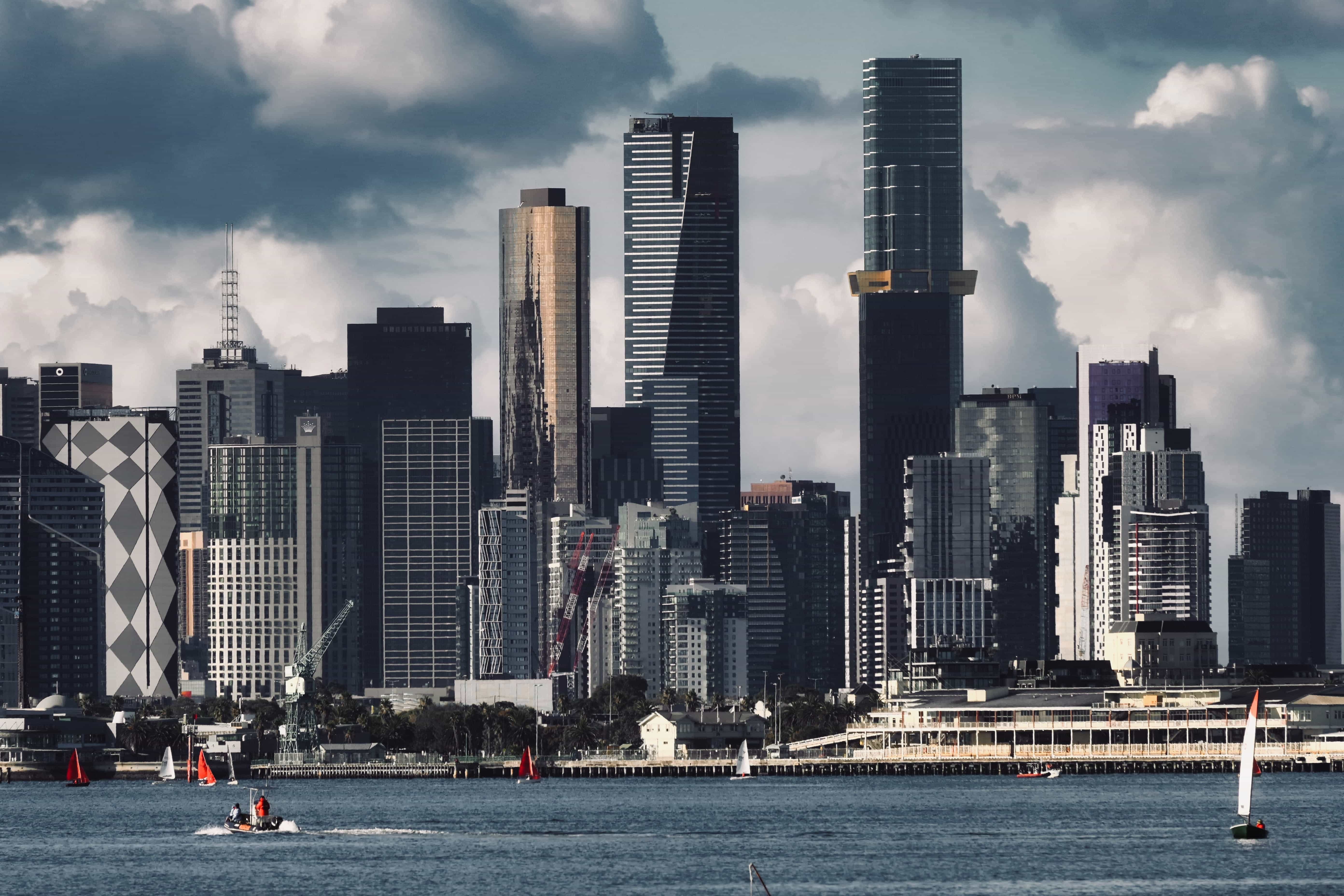 Urban agglomerations across the sea